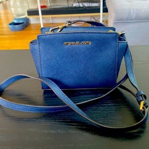 Michael Kors cross body bag